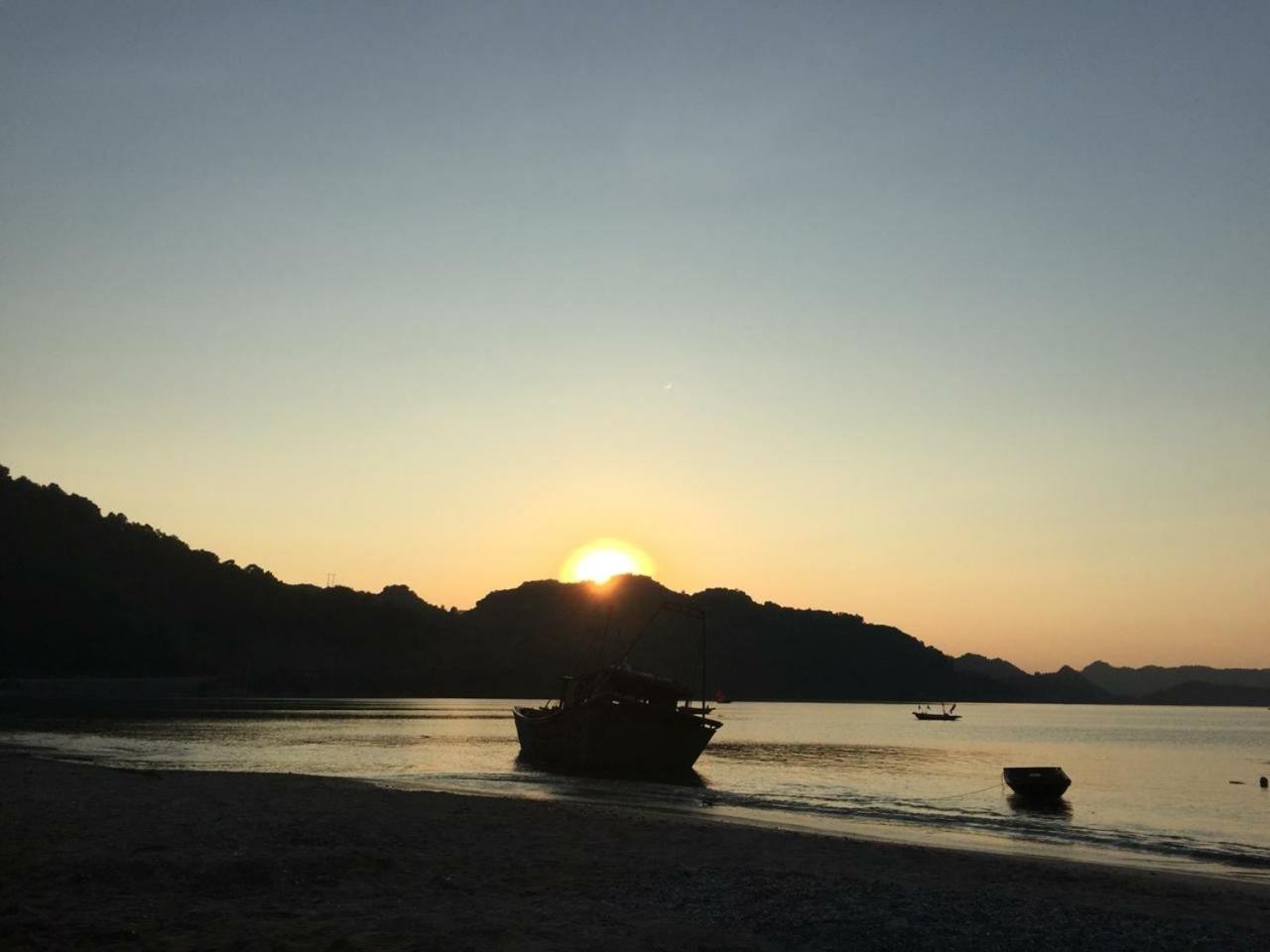 Woodstock Beach Camp Hien Hao Екстериор снимка